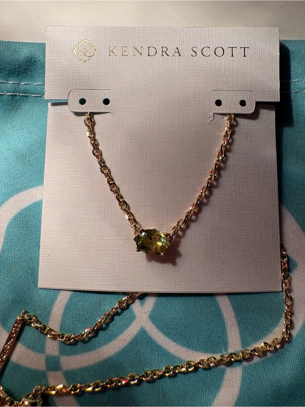 Kendra Scott Cailin Gold Pendant Necklace light Green Crystal nwt